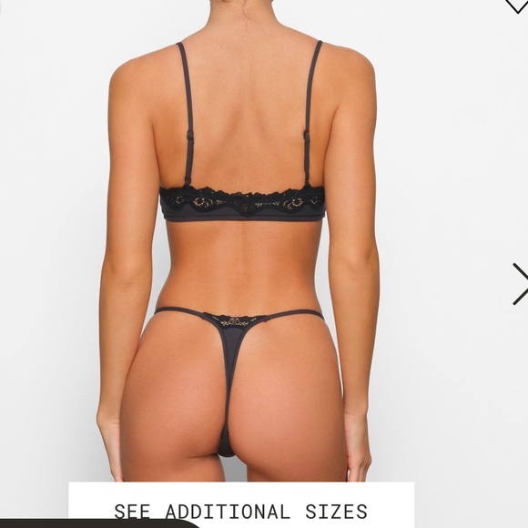 SKIMS Fits Everybody Lace Bralette. NWT - Picture 2 of 6